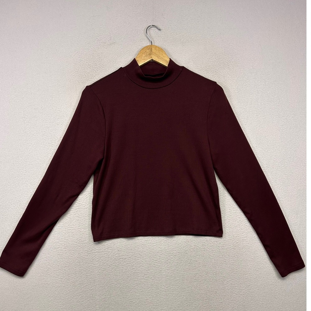 Gap Minimalist Modern Tee Women Large Burgundy Mock Neck Long Sleeve Top Basic